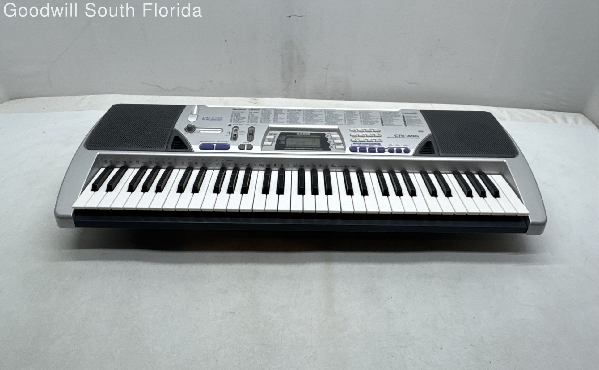 Casio CTK-496 Gray 100-Song Bank Portable 61-Key Electronic Keyboard Not Tested