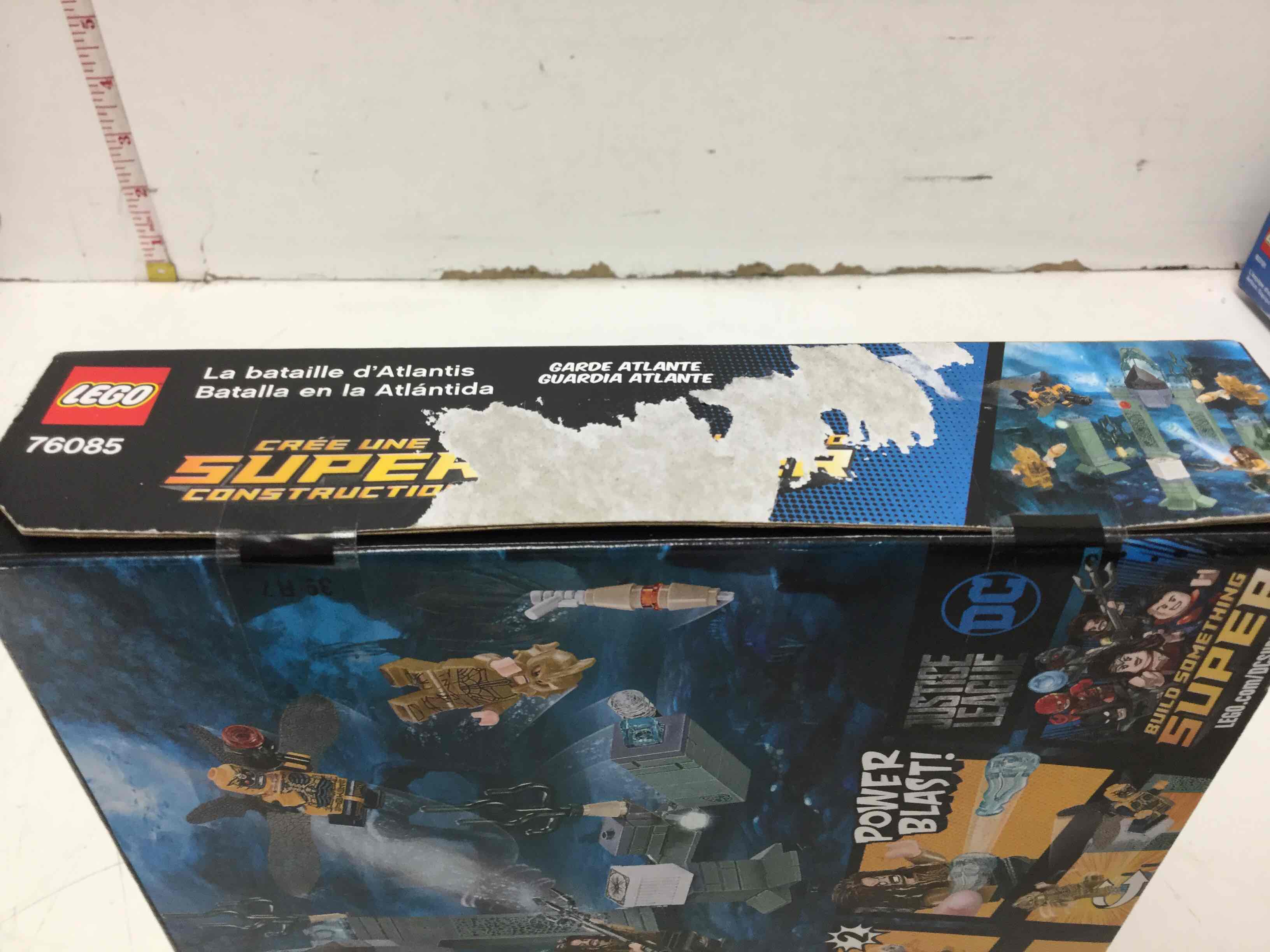 lego dc comics super heroes battle of atlantis 76085