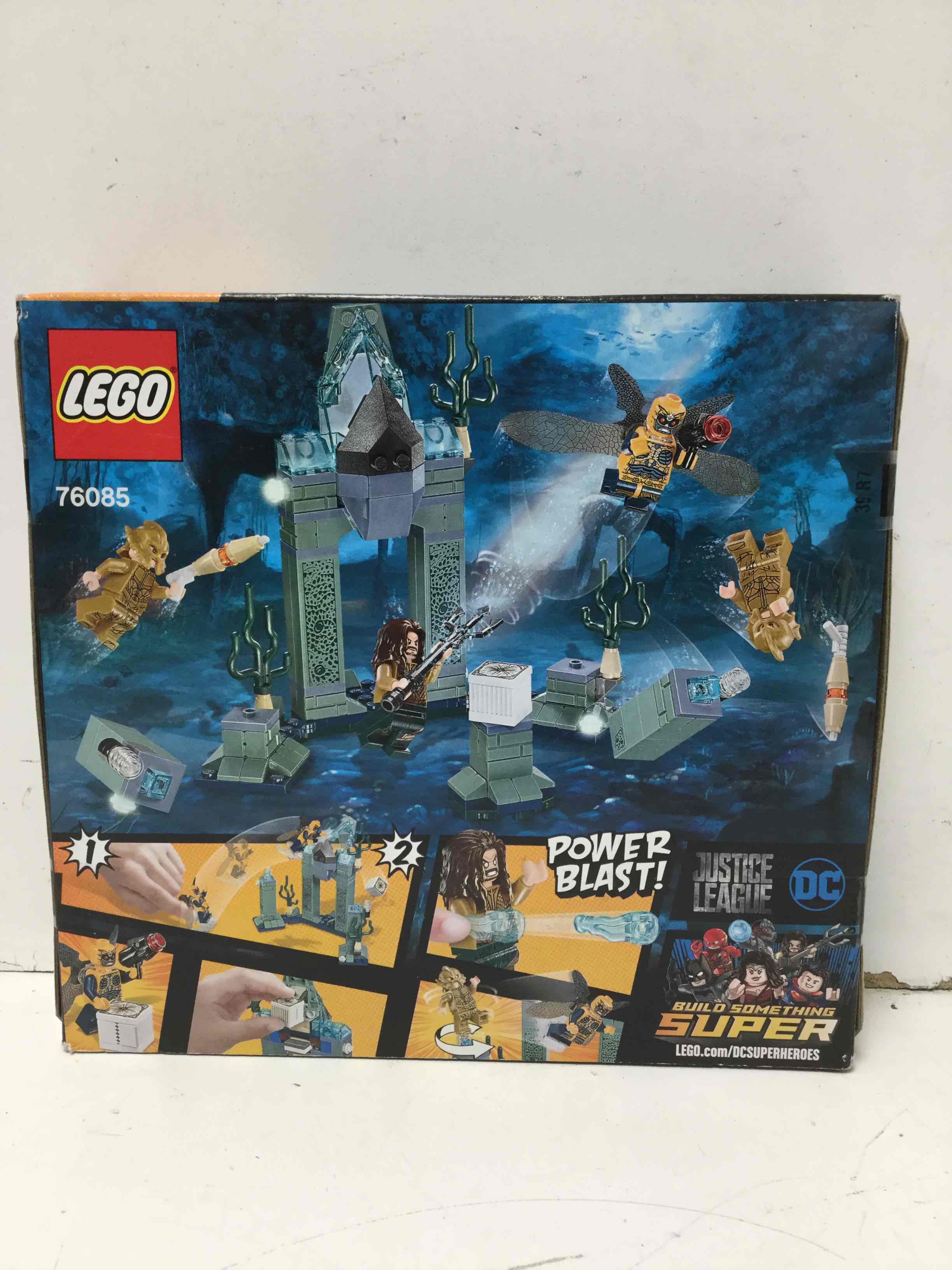 lego dc comics super heroes battle of atlantis 76085