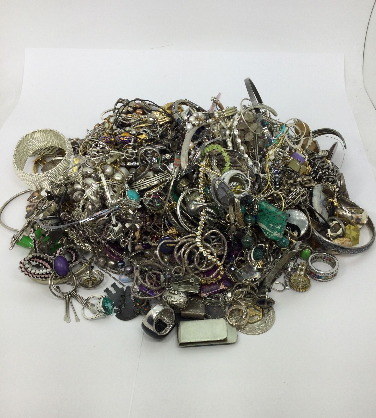 Shop goodwill online clearance jewelry
